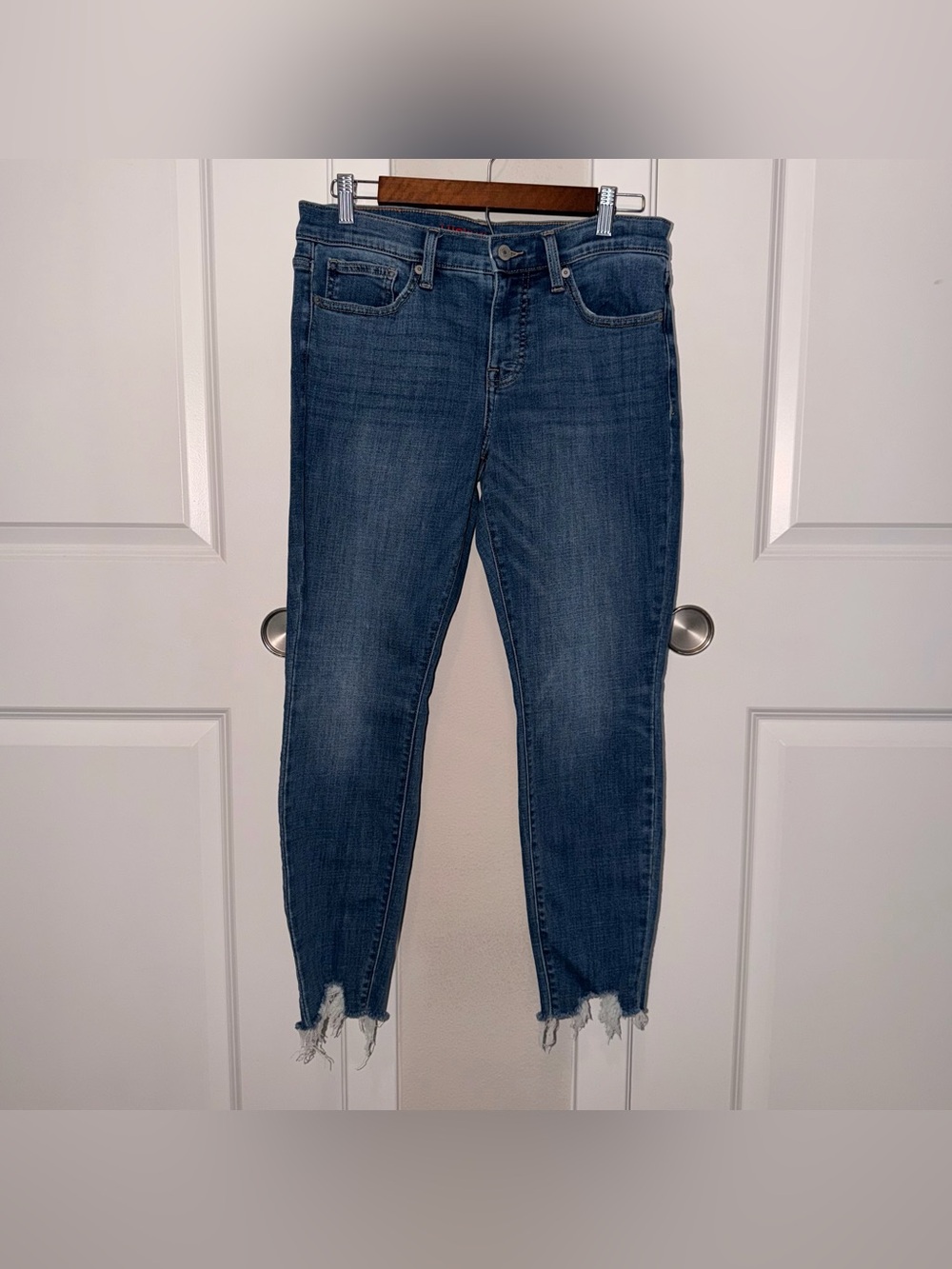 Lucky Brand Women's Dark Blue Ava Mid Rise Frayed-Hem Skinny Jeans size 8/29 A